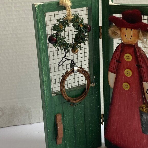 Christmas Themed Decor Wooden Screen Santa Mrs. Claus & Reindeer 15" x 10" - Picture 5 of 8